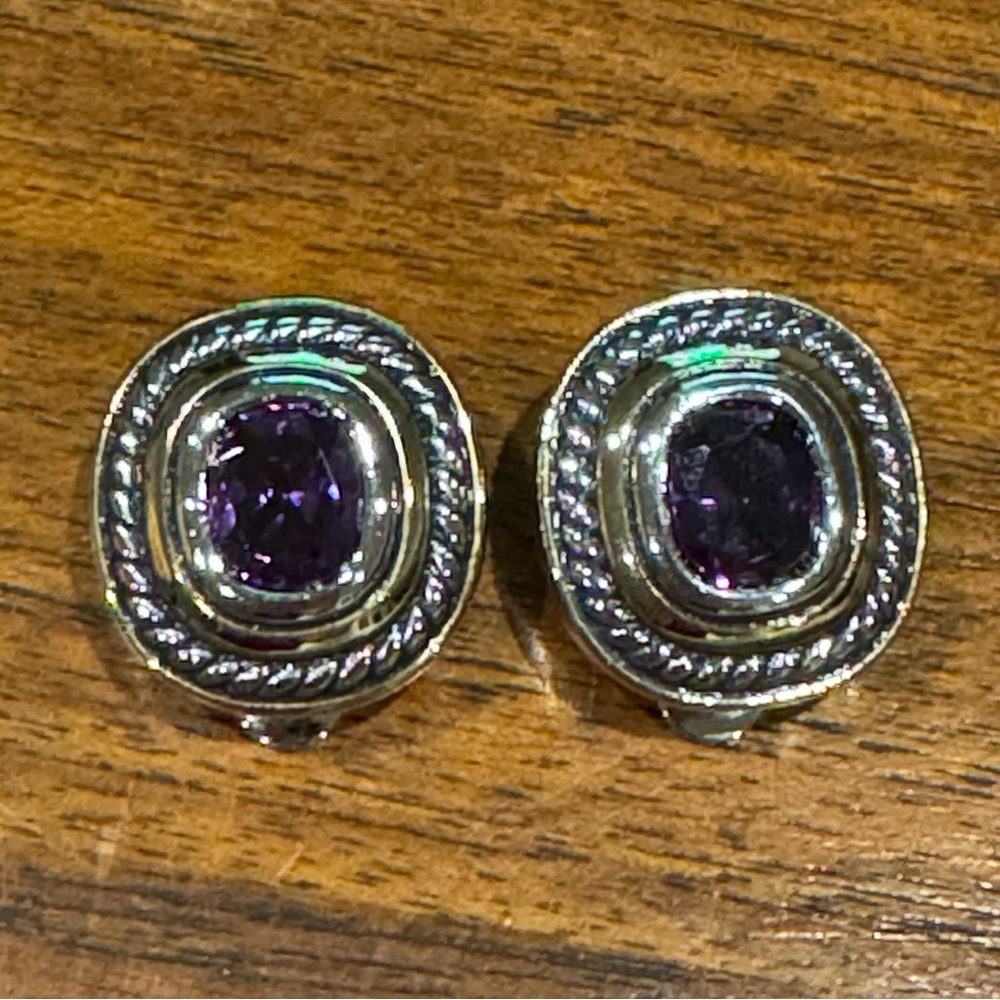 Vintage TJ Earrings Lg Hoop Designer Original Card John Medeiros Jewelry Post